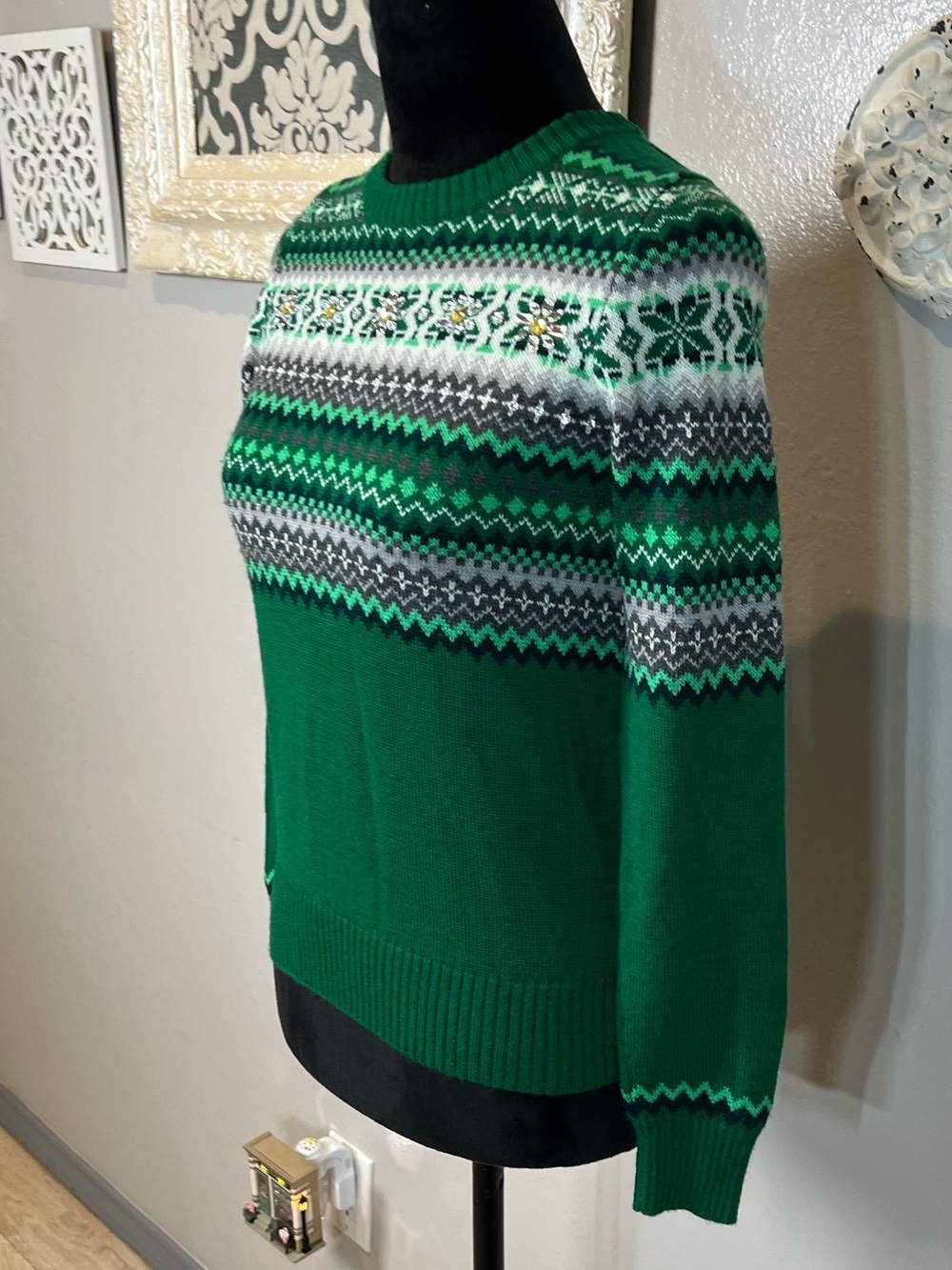 The Limited Green Fair Isle Crewneck Sweater with Rhinestone embellishments - Picture 4 of 10